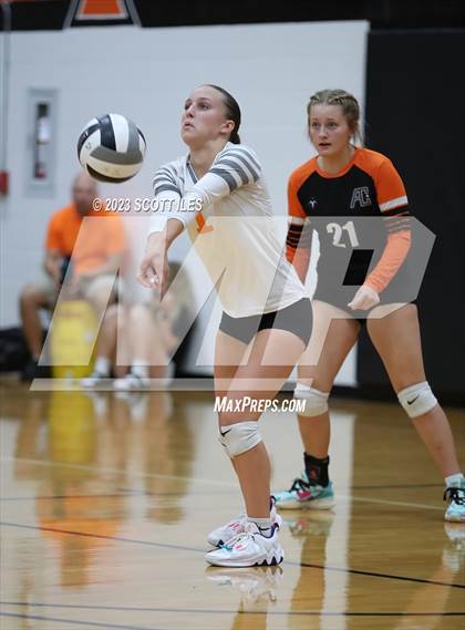 Thumbnail 3 in Fairfield Union @ Amanda-Clearcreek photogallery.