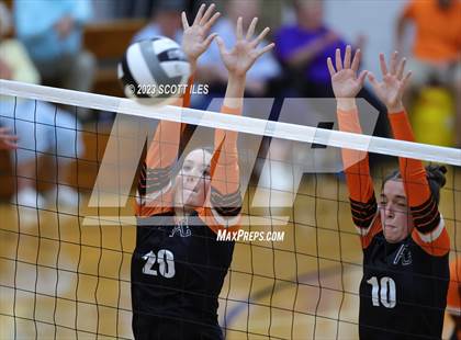 Thumbnail 3 in Fairfield Union @ Amanda-Clearcreek photogallery.