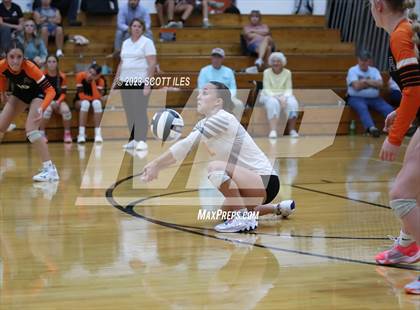 Thumbnail 3 in Fairfield Union @ Amanda-Clearcreek photogallery.