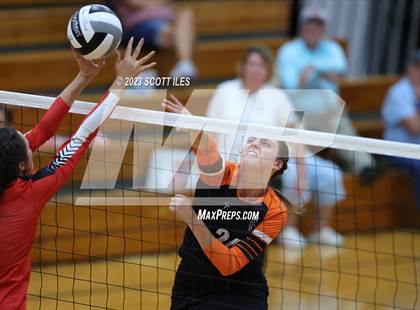 Thumbnail 1 in Fairfield Union @ Amanda-Clearcreek photogallery.