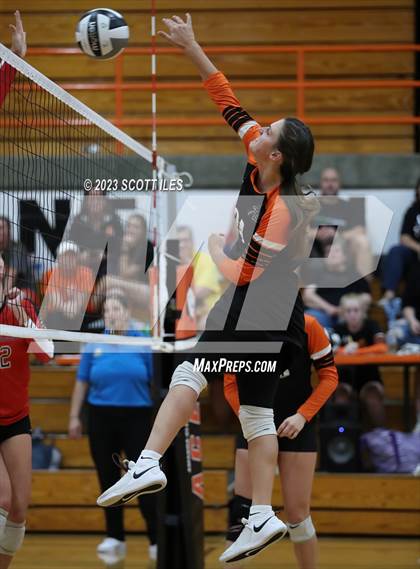 Thumbnail 3 in Fairfield Union @ Amanda-Clearcreek photogallery.