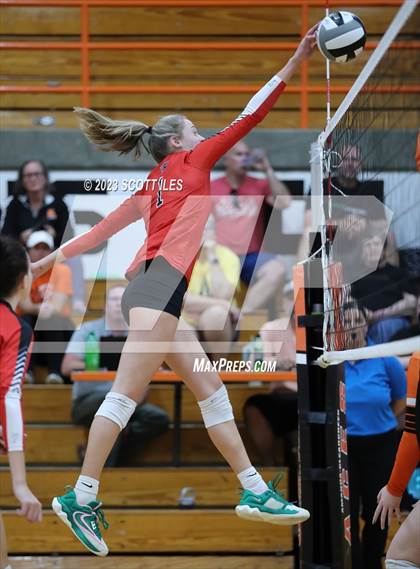 Thumbnail 2 in Fairfield Union @ Amanda-Clearcreek photogallery.