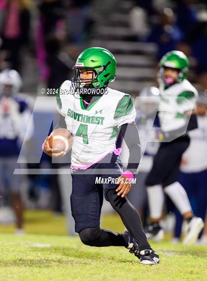 Thumbnail 3 in Southwest Guilford @ Grimsley photogallery.
