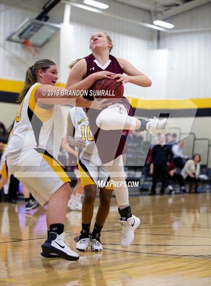 Thumbnail 2 in Thorsby @ Billingsley photogallery.