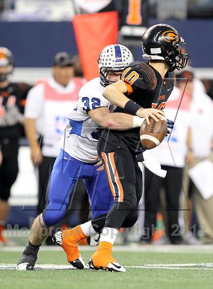 Thumbnail 2 in Gilmer vs. Navasota (UIL 3A Division 2 Final) photogallery.