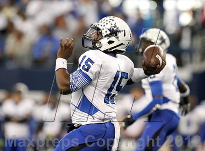 Thumbnail 2 in Gilmer vs. Navasota (UIL 3A Division 2 Final) photogallery.