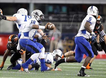 Thumbnail 2 in Gilmer vs. Navasota (UIL 3A Division 2 Final) photogallery.