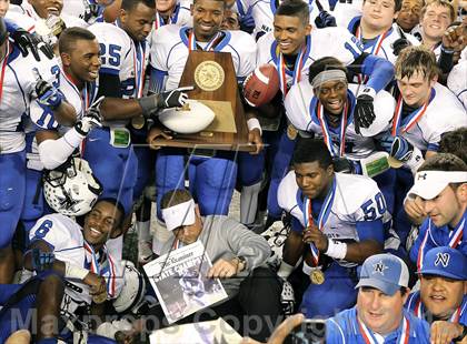Thumbnail 3 in Gilmer vs. Navasota (UIL 3A Division 2 Final) photogallery.