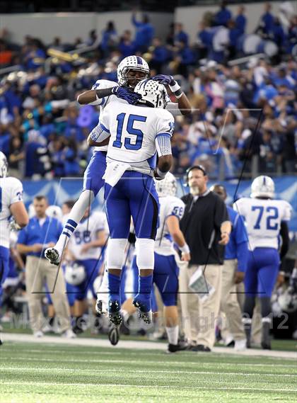 Thumbnail 3 in Gilmer vs. Navasota (UIL 3A Division 2 Final) photogallery.