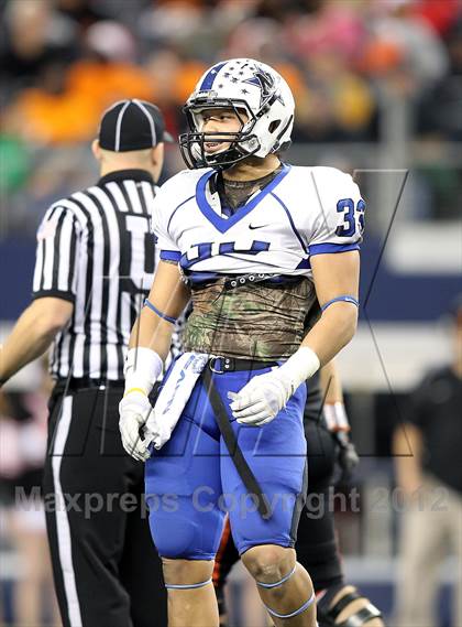 Thumbnail 1 in Gilmer vs. Navasota (UIL 3A Division 2 Final) photogallery.