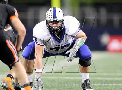 Thumbnail 2 in Gilmer vs. Navasota (UIL 3A Division 2 Final) photogallery.