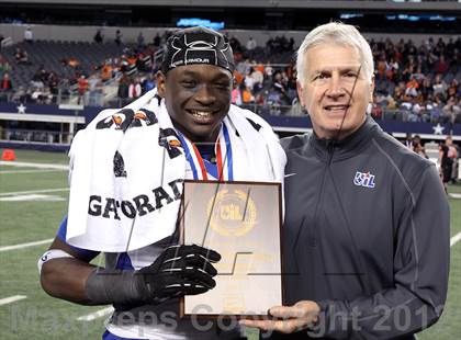 Thumbnail 3 in Gilmer vs. Navasota (UIL 3A Division 2 Final) photogallery.
