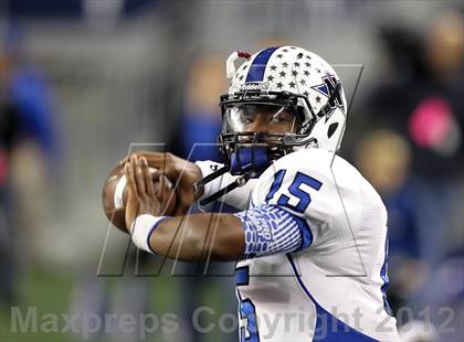 Thumbnail 2 in Gilmer vs. Navasota (UIL 3A Division 2 Final) photogallery.