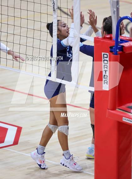 Thumbnail 1 in Valor Christian @ Regis Jesuit photogallery.