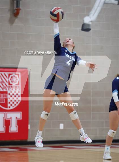 Thumbnail 1 in Valor Christian @ Regis Jesuit photogallery.