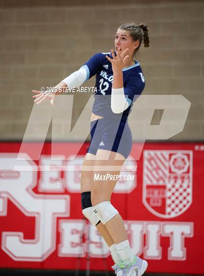 Thumbnail 2 in Valor Christian @ Regis Jesuit photogallery.