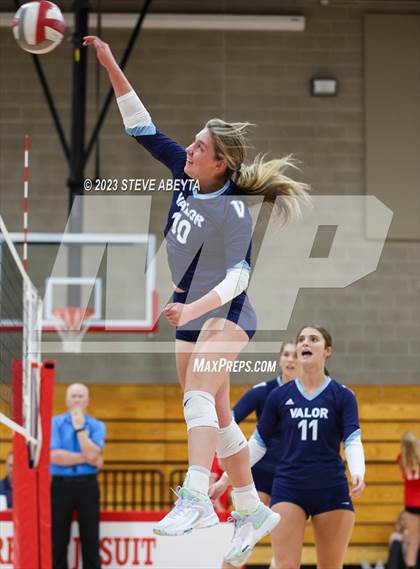 Thumbnail 3 in Valor Christian @ Regis Jesuit photogallery.