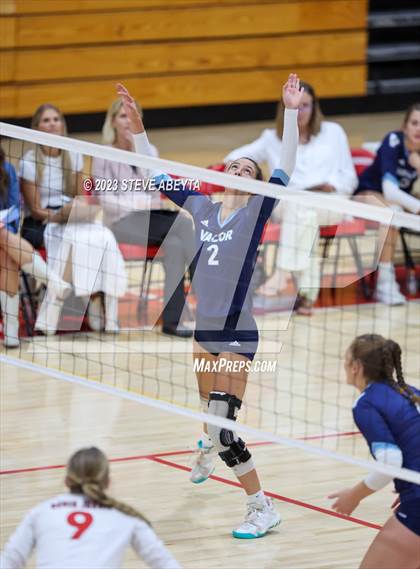 Thumbnail 2 in Valor Christian @ Regis Jesuit photogallery.