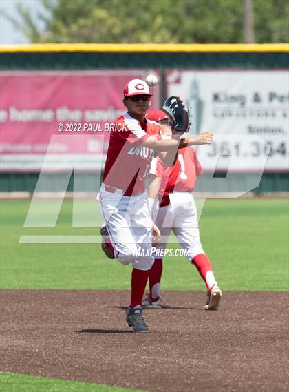 Thumbnail 1 in Lake Travis v La Joya G2 (UIL 6A Region 4 Semifinal) photogallery.