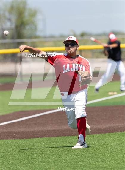 Thumbnail 2 in Lake Travis v La Joya G2 (UIL 6A Region 4 Semifinal) photogallery.