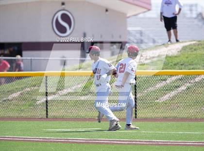 Thumbnail 2 in Lake Travis v La Joya G2 (UIL 6A Region 4 Semifinal) photogallery.