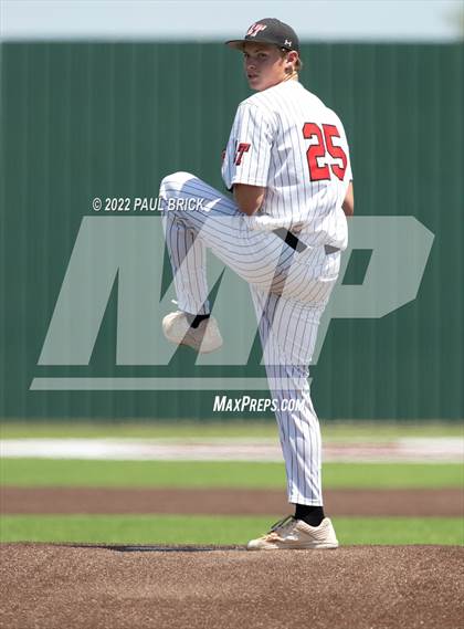 Thumbnail 2 in Lake Travis v La Joya G2 (UIL 6A Region 4 Semifinal) photogallery.