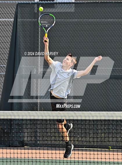 Thumbnail 3 in Cloumbine vs Bear Creek photogallery.