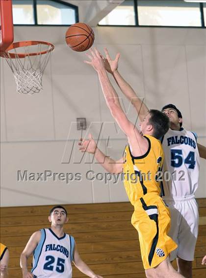 Thumbnail 2 in Galena vs. Crescenta Valley (MaxPreps Holiday Classic) photogallery.