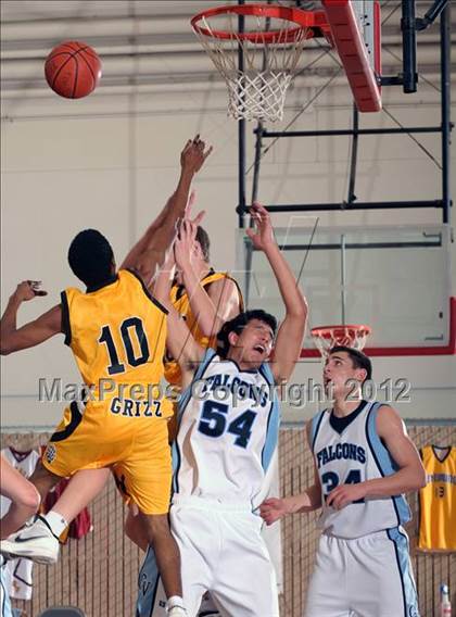 Thumbnail 3 in Galena vs. Crescenta Valley (MaxPreps Holiday Classic) photogallery.