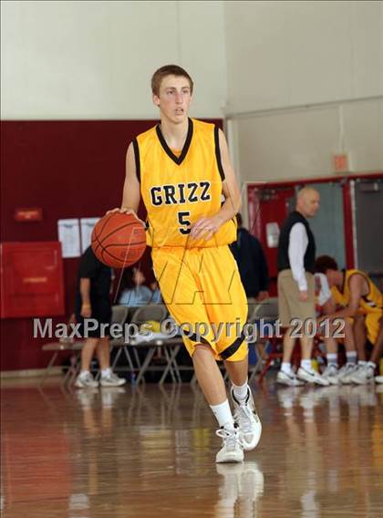 Thumbnail 1 in Galena vs. Crescenta Valley (MaxPreps Holiday Classic) photogallery.