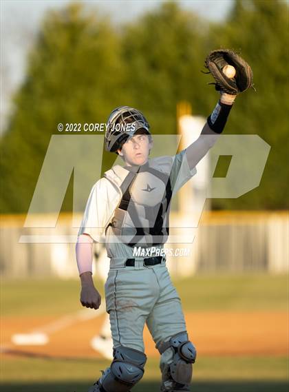 Thumbnail 3 in Perry vs Houston County  photogallery.