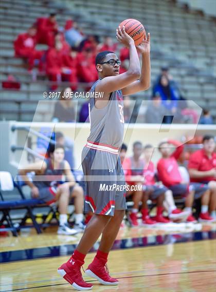 Thumbnail 2 in Edison [Thomas A.] vs Lee [Robert E.] (SAISD Invitational) photogallery.