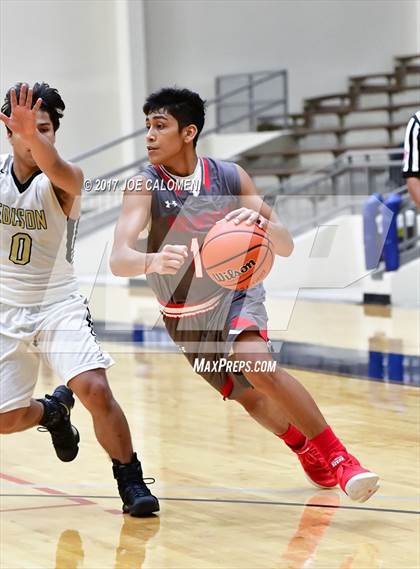 Thumbnail 3 in Edison [Thomas A.] vs Lee [Robert E.] (SAISD Invitational) photogallery.