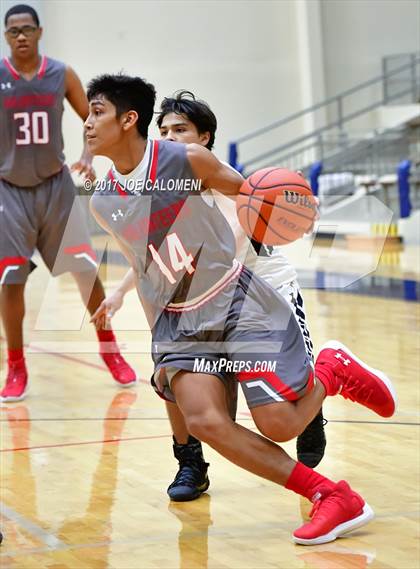 Thumbnail 2 in Edison [Thomas A.] vs Lee [Robert E.] (SAISD Invitational) photogallery.
