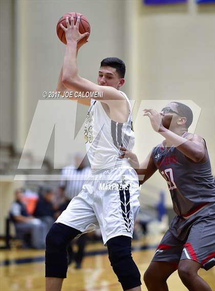 Thumbnail 2 in Edison [Thomas A.] vs Lee [Robert E.] (SAISD Invitational) photogallery.