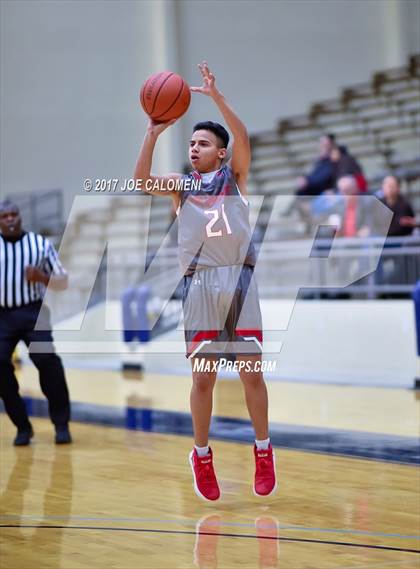 Thumbnail 2 in Edison [Thomas A.] vs Lee [Robert E.] (SAISD Invitational) photogallery.