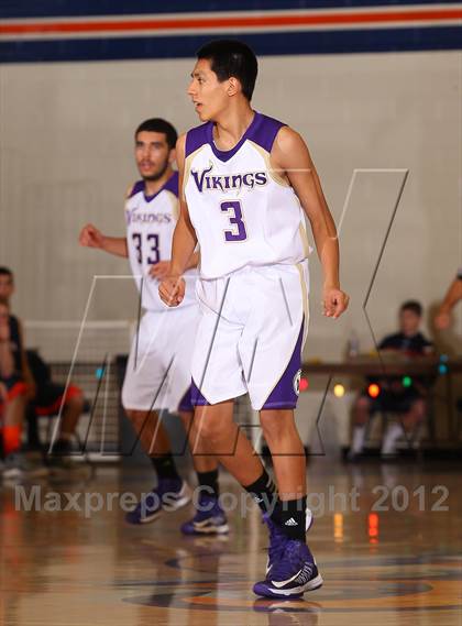 Thumbnail 3 in Valencia vs. Eastside Catholic (Chaminade Christmas Classic) photogallery.