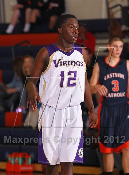 Thumbnail 3 in Valencia vs. Eastside Catholic (Chaminade Christmas Classic) photogallery.