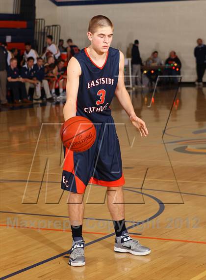 Thumbnail 2 in Valencia vs. Eastside Catholic (Chaminade Christmas Classic) photogallery.