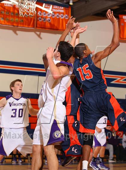 Thumbnail 2 in Valencia vs. Eastside Catholic (Chaminade Christmas Classic) photogallery.