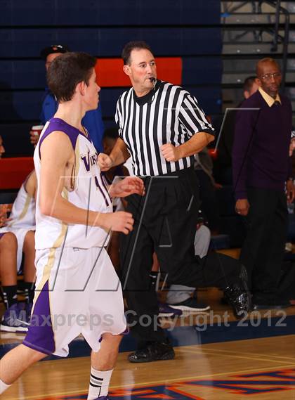 Thumbnail 3 in Valencia vs. Eastside Catholic (Chaminade Christmas Classic) photogallery.