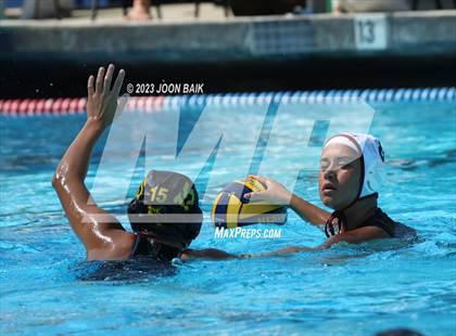 Thumbnail 1 in Santa Cruz vs Menlo-Atherton (Amanda MacDonald Tournament) photogallery.
