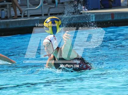 Thumbnail 2 in Santa Cruz vs Menlo-Atherton (Amanda MacDonald Tournament) photogallery.