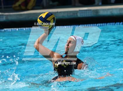 Thumbnail 2 in Santa Cruz vs Menlo-Atherton (Amanda MacDonald Tournament) photogallery.