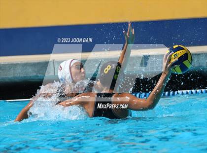 Thumbnail 1 in Santa Cruz vs Menlo-Atherton (Amanda MacDonald Tournament) photogallery.