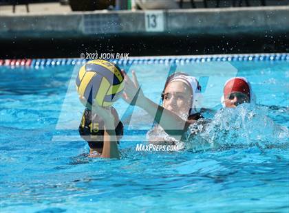 Thumbnail 2 in Santa Cruz vs Menlo-Atherton (Amanda MacDonald Tournament) photogallery.
