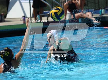 Thumbnail 3 in Santa Cruz vs Menlo-Atherton (Amanda MacDonald Tournament) photogallery.