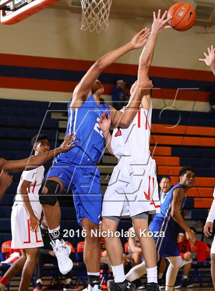 Thumbnail 2 in Bingham vs. Sagemont (Tarkanian Classic) photogallery.