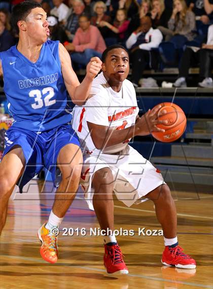 Thumbnail 2 in Bingham vs. Sagemont (Tarkanian Classic) photogallery.