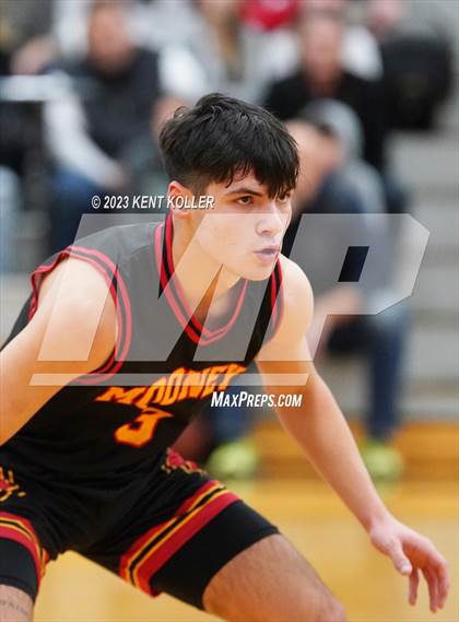 Thumbnail 3 in Cardinal Mooney Catholic @ Lutheran North photogallery.